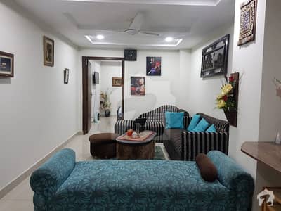 Bahria town phase 8 lenear comercial 1 bed flat for rent Bahria town phase 8 lenear comercial 1 bed flat for rent