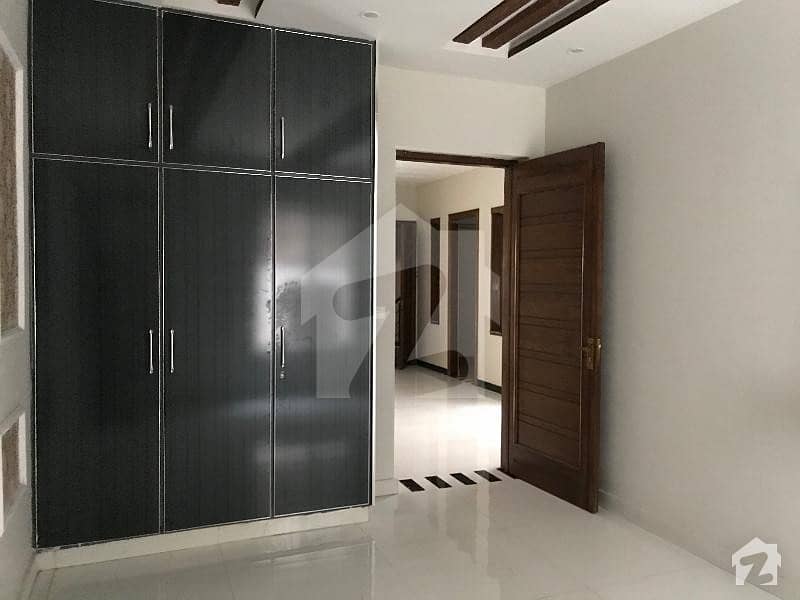 8 Marla New Lower Portion For Rent in Military Accounts College Road