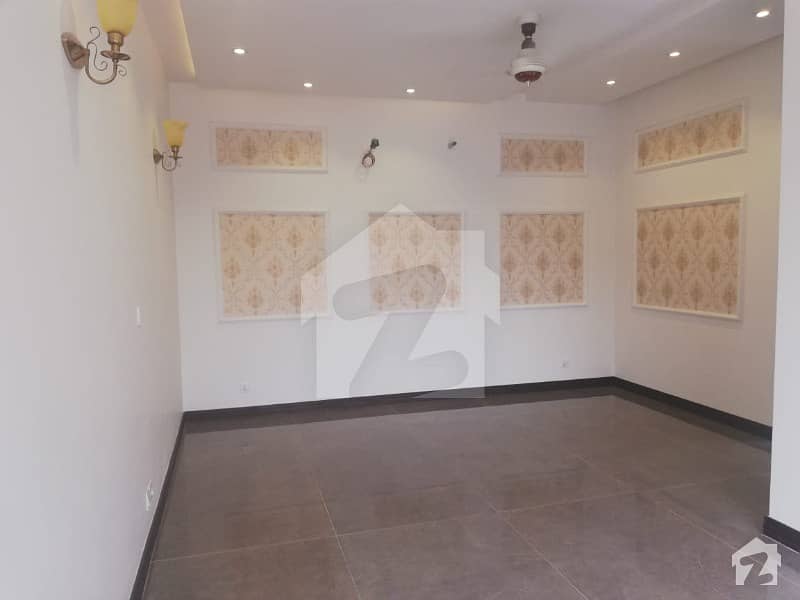 1 Kanal Pretty Portion For Rent Cc Block Phase 4 Dha Lahore