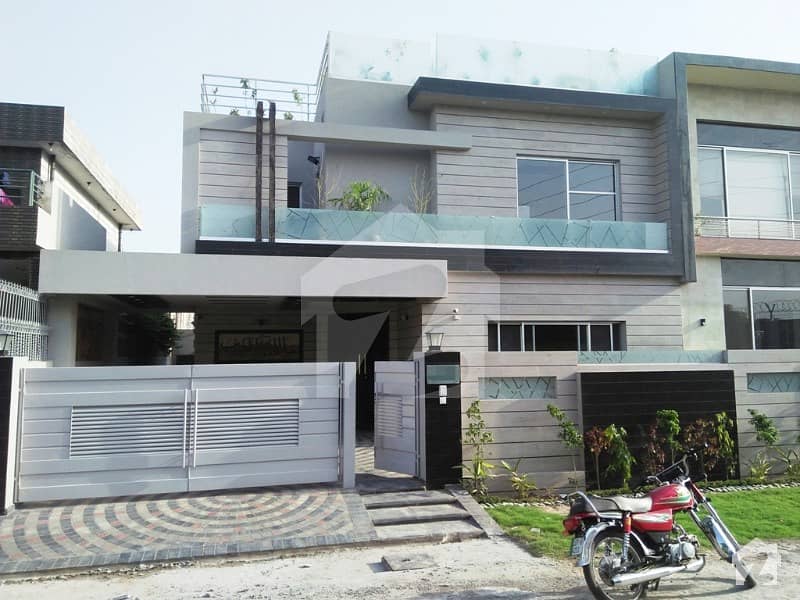 10 Marla New Luxury Beautiful Design Bungalow For Sale Hot Location