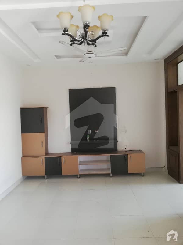 6 MARLA GROUND PORTION FOR RENT IN MEDIA TOWN