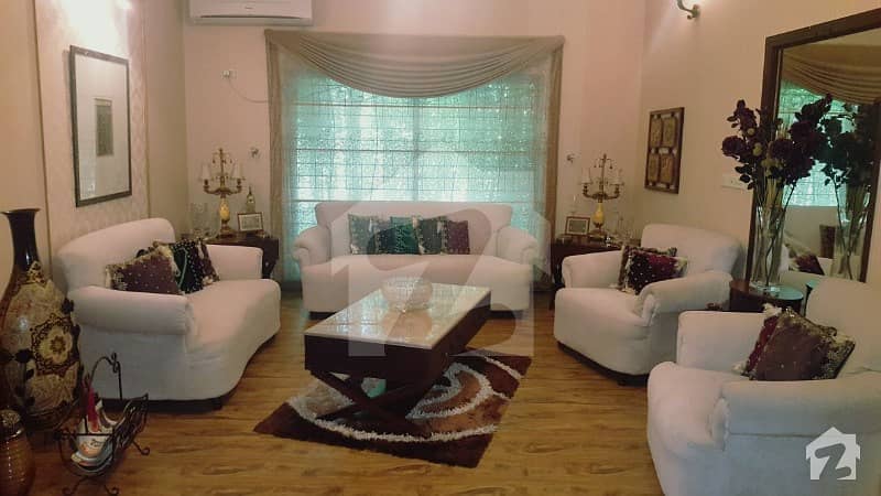 10 Marla 5 Bed SD Luxury House For Sale In Askari 11 Ideal Location