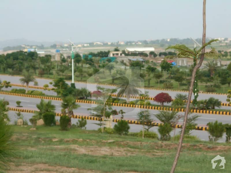 A Block Gulberg Residentia 10 Marla Developed With Possession Able Plot