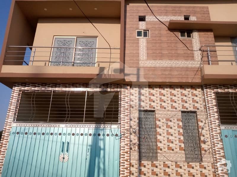 204 چک روڈ فیصل آباد میں 3 کمروں کا 4 مرلہ مکان 25 ہزار میں کرایہ پر دستیاب ہے۔