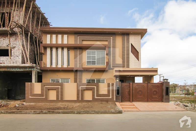 Valencia Town 60 Ft Road 10 Marla Brand New House For Sale Valencia