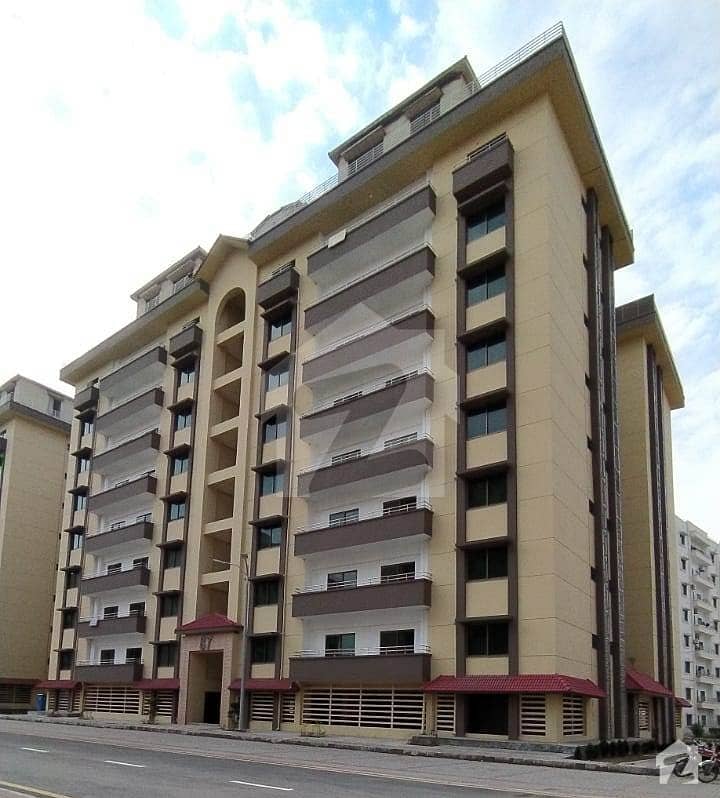 3 Bedroom 10 Marla Apartment For Sale Servant Quarter