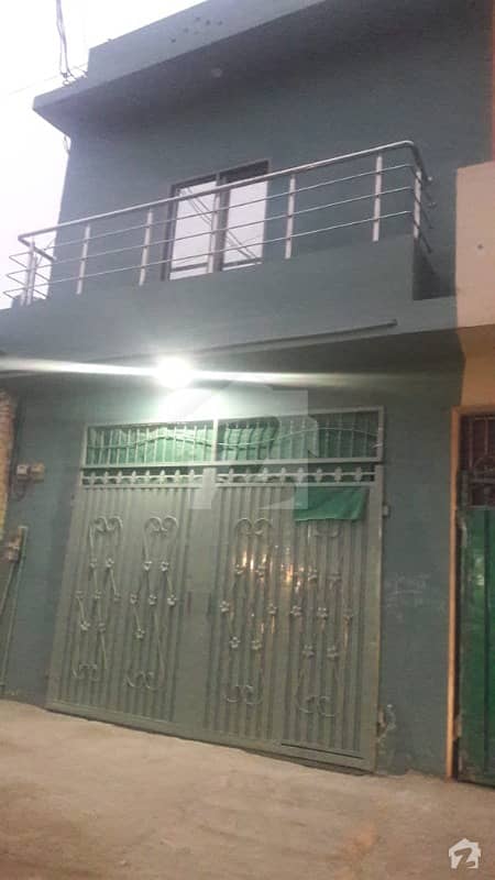 ستارہ کالونی لاہور میں 6 کمروں کا 10 مرلہ مکان 1.4 کروڑ میں برائے فروخت۔