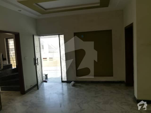 17  Marla Upper Portion For Rent Near Ring Road Or Dha