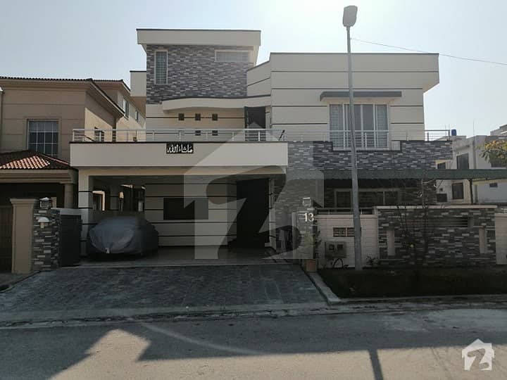 House For Sale In DHA Phase 1 Size 1 Kanal