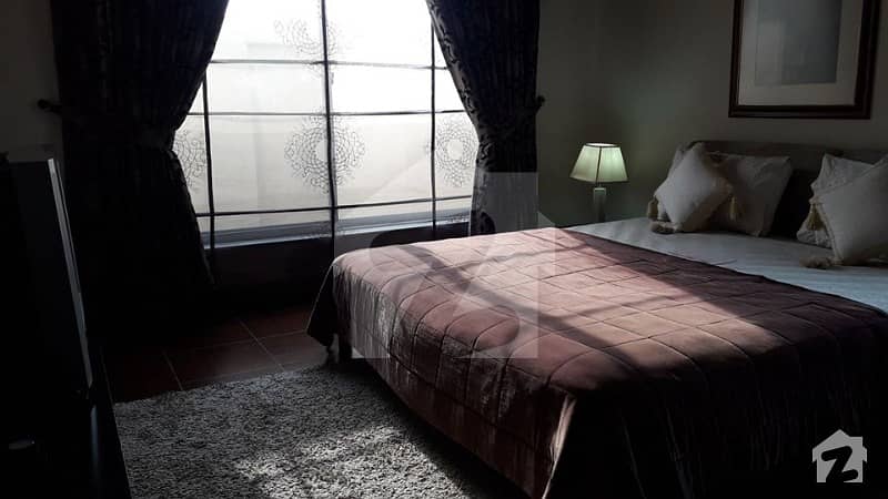 گلبرگ ریزیڈنشیا گلبرگ اسلام آباد میں 3 کمروں کا 7 مرلہ فلیٹ 1.21 کروڑ میں برائے فروخت۔