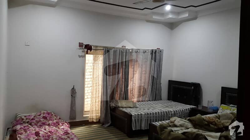 یونیورسٹی ٹاؤن پشاور میں 3 کمروں کا 13 مرلہ بالائی پورشن 35 ہزار میں کرایہ پر دستیاب ہے۔