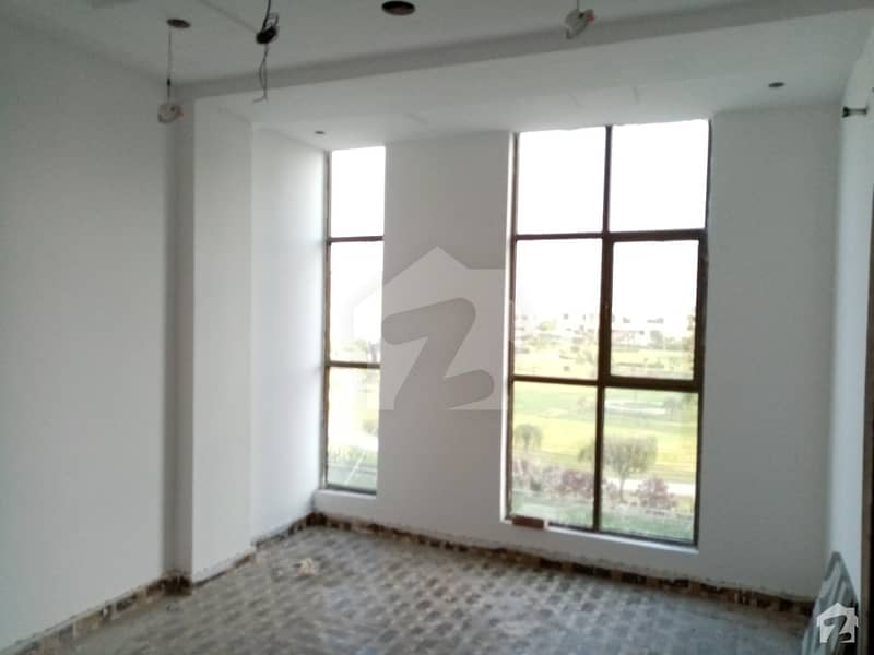 Flat Is Available For Sale On Sialkot Bypass Road
