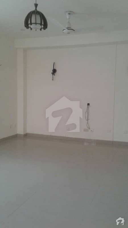100 Sq Yards  Bungalow Available For Sale In  Dha Phase 8