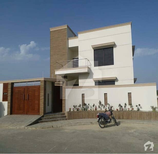 Brand New 2 Units House In Low Price