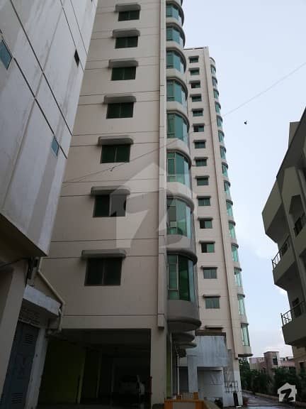 ٹیولِپ ٹاور سعدی روڈ کراچی میں 4 کمروں کا 16 مرلہ فلیٹ 2.35 کروڑ میں برائے فروخت۔