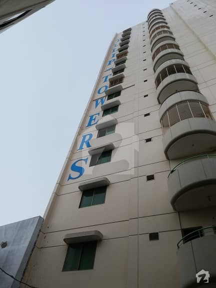 ٹیولِپ ٹاور سعدی روڈ کراچی میں 3 کمروں کا 9 مرلہ فلیٹ 1.35 کروڑ میں برائے فروخت۔