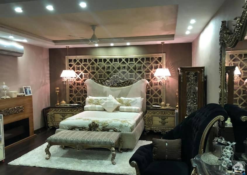 شادمان 2 شادمان لاہور میں 6 کمروں کا 2 کنال مکان 11 کروڑ میں برائے فروخت۔