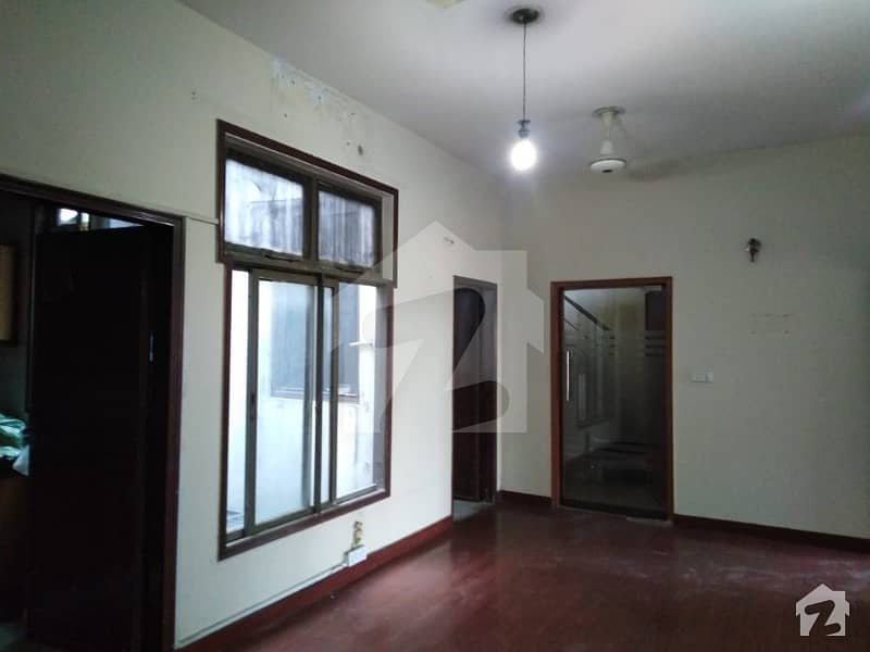 4 Marla Second Floor Apartment For Rent In Low Price