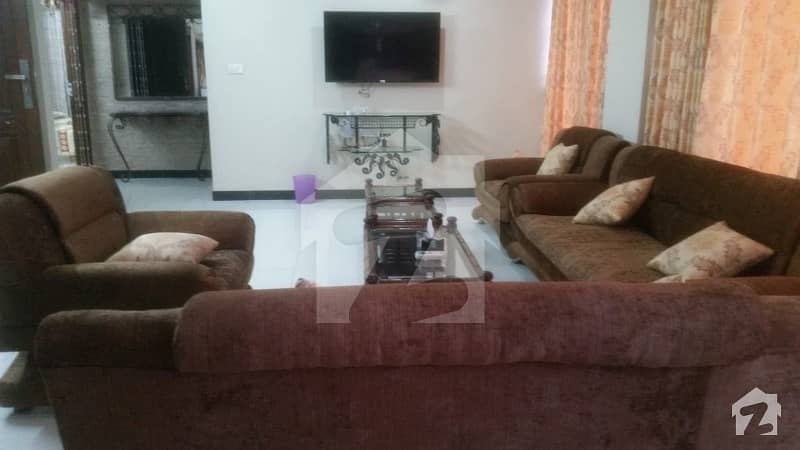 E-11 3 Bed Penthouse For Rent