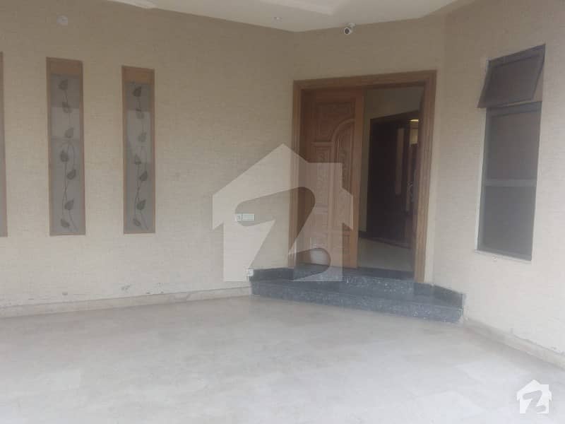 A good condition basement or ground portion for rent dha isb