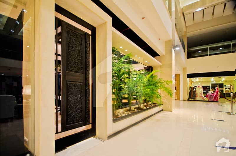 جی ۔ 7 اسلام آباد میں 6 کمروں کا 2.22 کنال دکان 25 لاکھ میں کرایہ پر دستیاب ہے۔