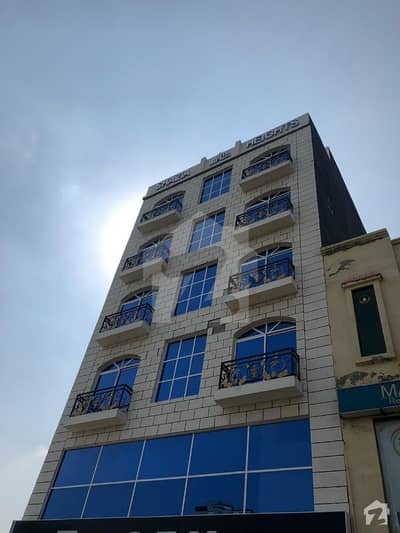 شازیہ ہائٹس بحریہ ٹاؤن لاہور میں 1 کمرے کا 2 مرلہ فلیٹ 45 ہزار میں کرایہ پر دستیاب ہے۔