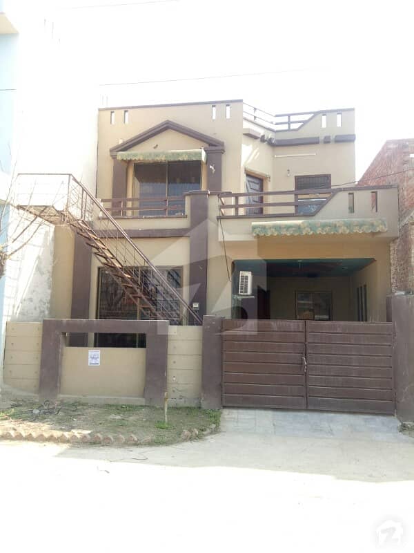 ما نگا - رائیونڈ روڈ لاہور میں 4 کمروں کا 5 مرلہ مکان 48 لاکھ میں برائے فروخت۔