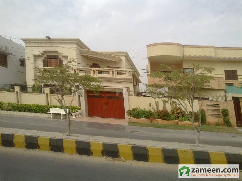 500+500 Yard Pair Bungalow For Commercial Use In Clifton Karachi Clifton, Karachi ID4874127