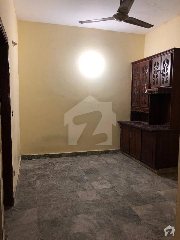 5 Marla 2 Bed Ground Floor Family Portion For Rent In Muslim Town