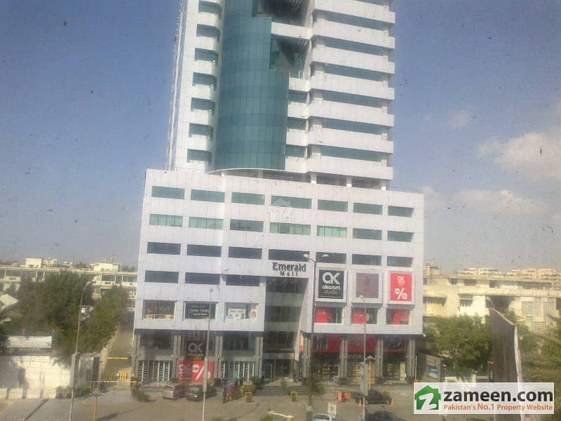 Emerald Tower 3600 sqft office space available for Rent Clifton