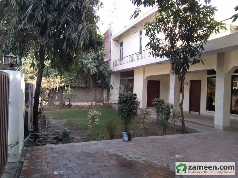 14 Marla House Available For Rent In Zaman Park Lahore Zaman Park
