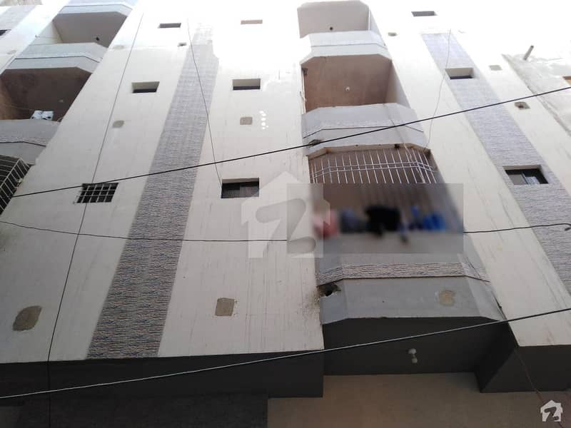 نارتھ ناظم آباد ۔ بلاک این نارتھ ناظم آباد کراچی میں 2 کمروں کا 5 مرلہ فلیٹ 58 لاکھ میں برائے فروخت۔
