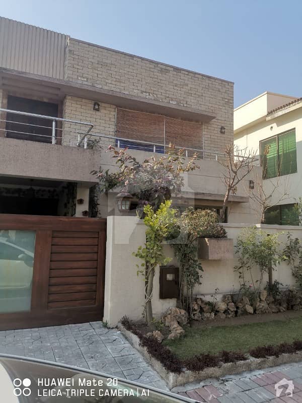 1 Kanal Luxury Villa For Sale In Bahria Town Phase 4