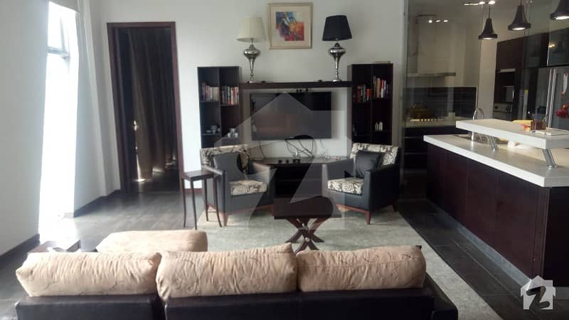 Luxury Furnished 3 Beds Apartment In The Main Hub Of Gulberg 3