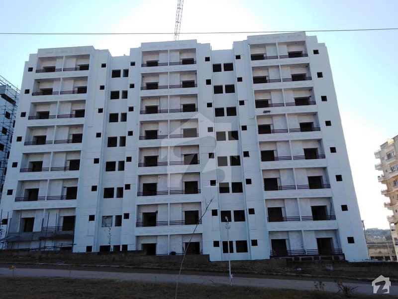 Flat Is Available For Sale In Block-14