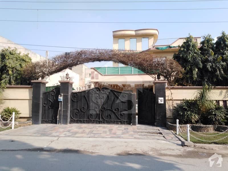 2 Kanal Double Unit Semi Commercial House For Sale In Johar Town Lahore