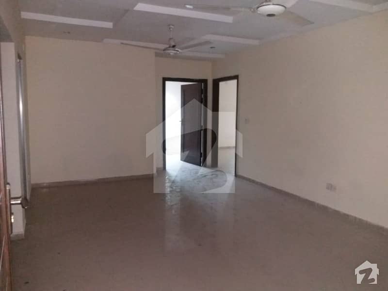 Flat Available For Sale In Bahria Town Phase 4 Civic Center
