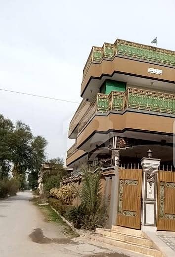 حیات آباد فیز 6 حیات آباد پشاور میں 3 کمروں کا 10 مرلہ بالائی پورشن 40 ہزار میں کرایہ پر دستیاب ہے۔