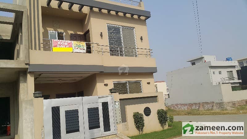 5 Marla Designer Built Bungalow In State Life Near Dha