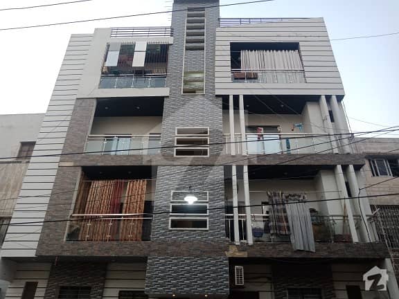 نارتھ ناظم آباد ۔ بلاک کے نارتھ ناظم آباد کراچی میں 4 کمروں کا 5 مرلہ بالائی پورشن 86 لاکھ میں برائے فروخت۔