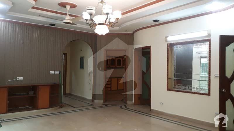 DHA 1 Kanal New Wonderful Lower Portion For Rent In Phase 4