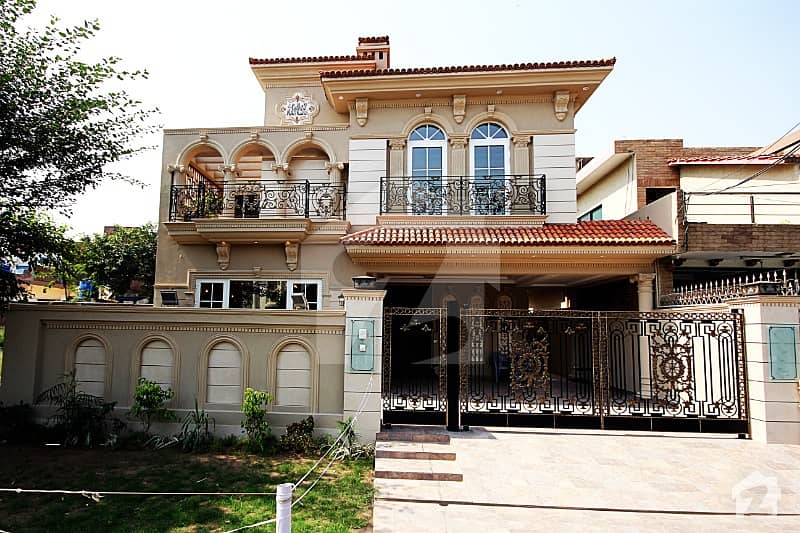 10 Marla Brand New Spanish House For Sale In DHA Phase 8 Park View