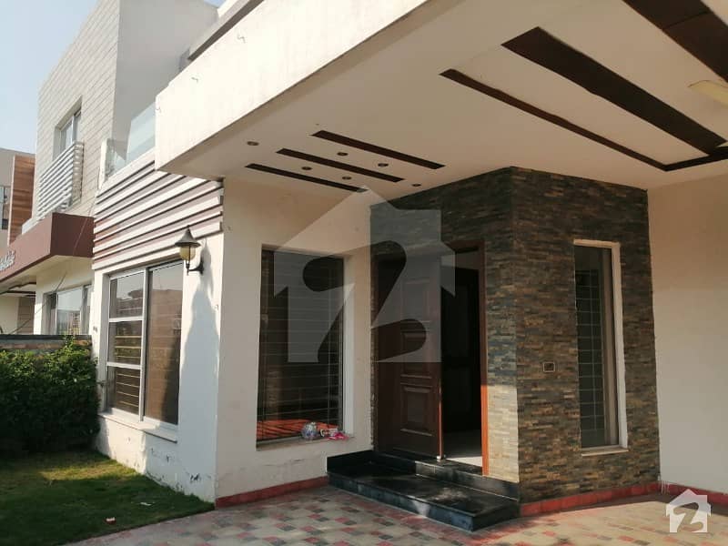 10 Marla Luxurious House For Rent DHA Phase 5 Block K
