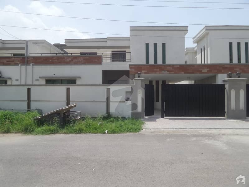 House For Rent On Good Location In PAF Falcon Complex Gulberg