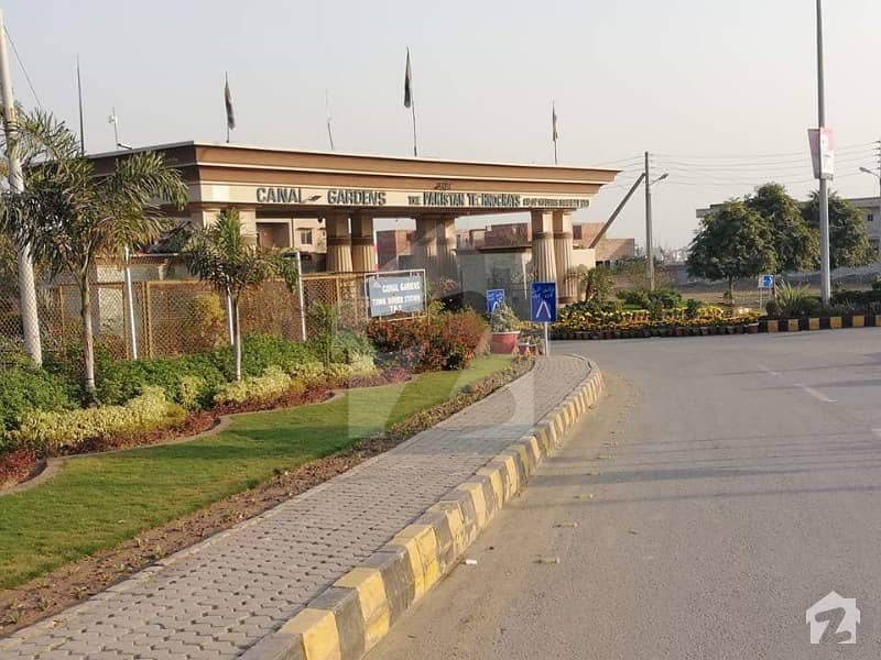 5 Marla Residential Plot For Urgent Sale In Canal Gardens Lahore.