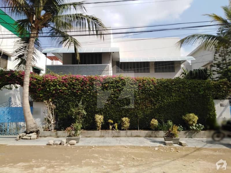 4 Bed Portion Available For Rent In Pechs Block 2