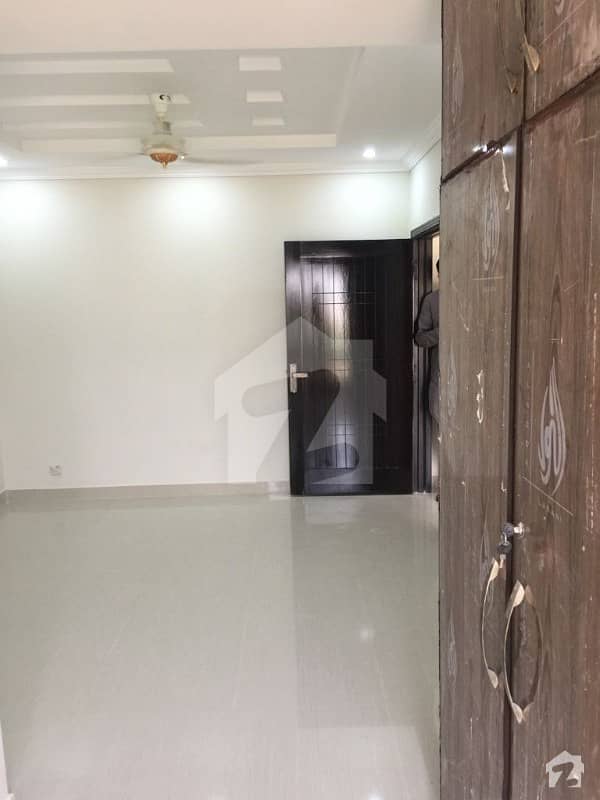 VIP LOCATION 1 BED FLAT WITH TV LOUNGE AVAILABLE IN SECTOR C BAHRIA TOWN LAHORE