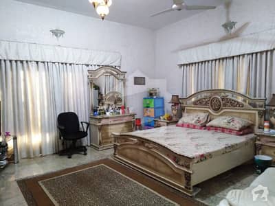 کلفٹن ۔ بلاک 2 کلفٹن کراچی میں 6 کمروں کا 2 کنال مکان 17 کروڑ میں برائے فروخت۔ کلفٹن ۔ بلاک 2 کلفٹن کراچی میں 6 کمروں کا 2 کنال مکان 17 کروڑ میں برائے فروخت۔