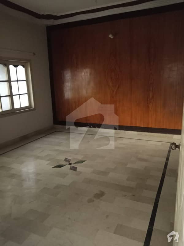 Separate G+1 House On 12 Meter Road House For Rent In Sector 5c2 North Karachi 80 Yards