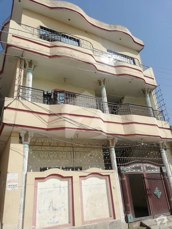 تارامری اسلام آباد میں 12 کمروں کا 6 مرلہ مکان 90 لاکھ میں برائے فروخت۔
